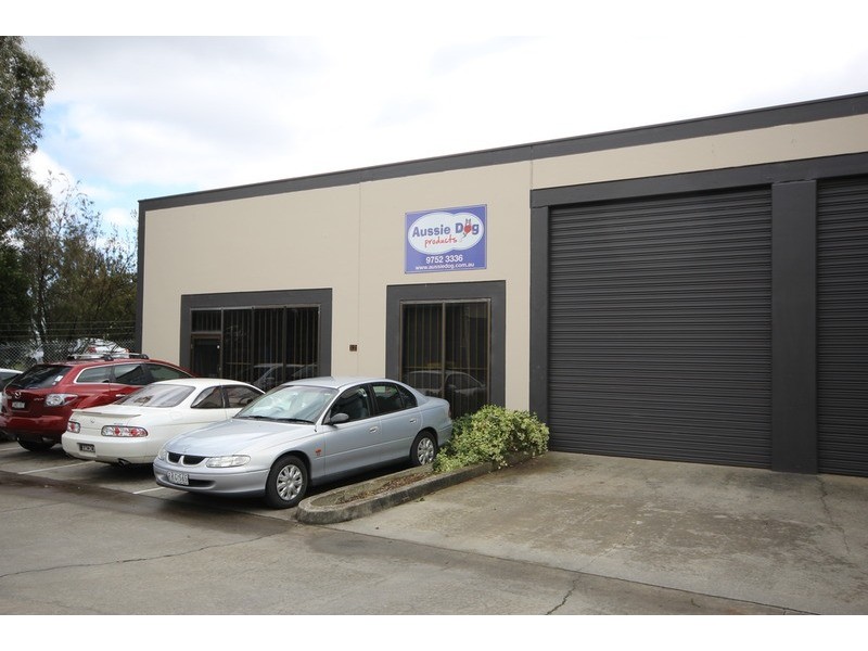 12/12 Edina Road, Ferntree Gully VIC 3156