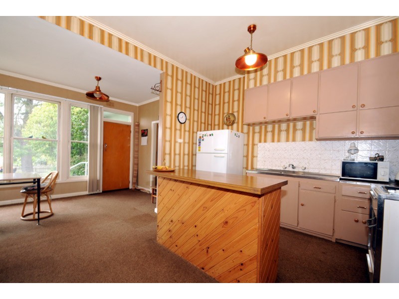 21 Woodvale Road, Boronia VIC 3155