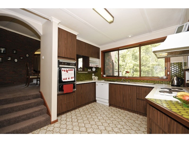 28 Deviation Road, Belgrave South VIC 3160