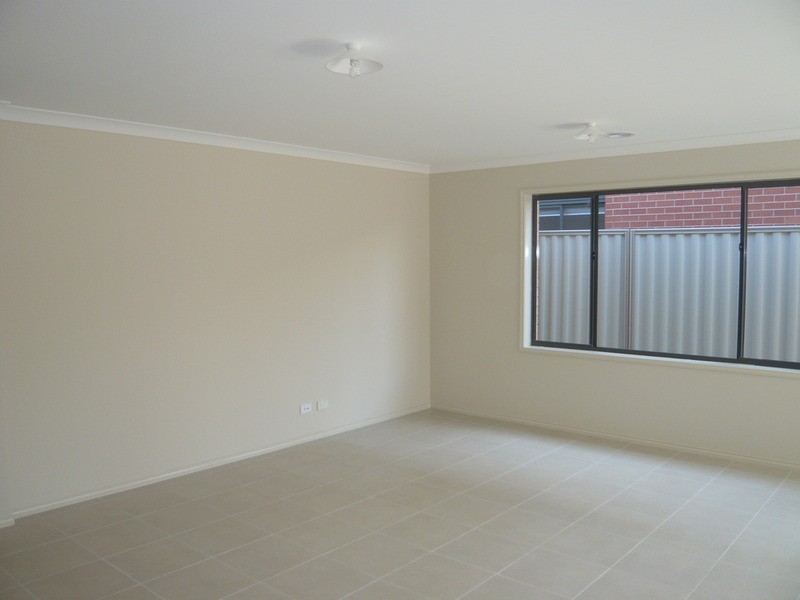 33 Inspiration Circuit, Pakenham VIC 3810