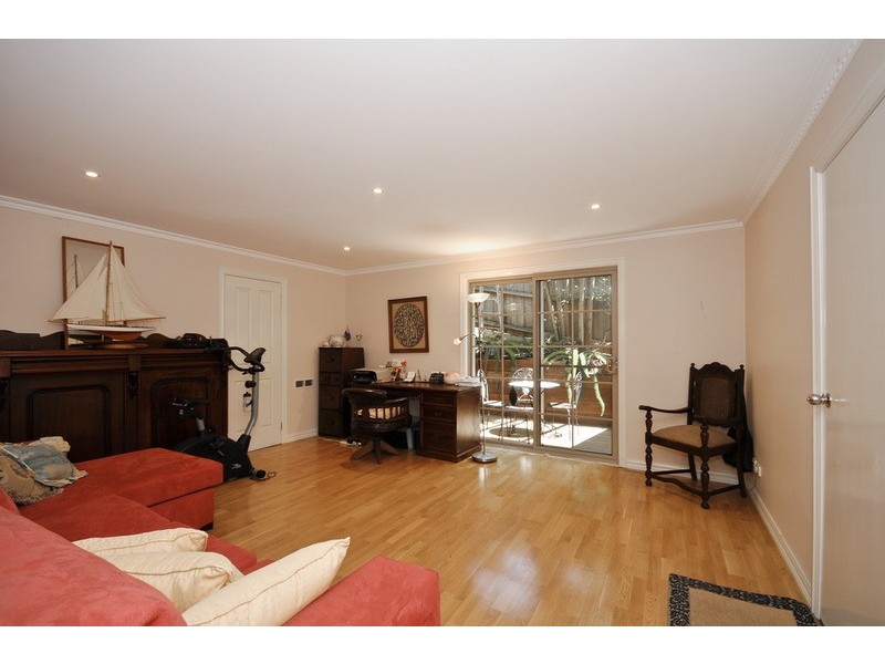 8 Aringa Court, Ferntree Gully VIC 3156