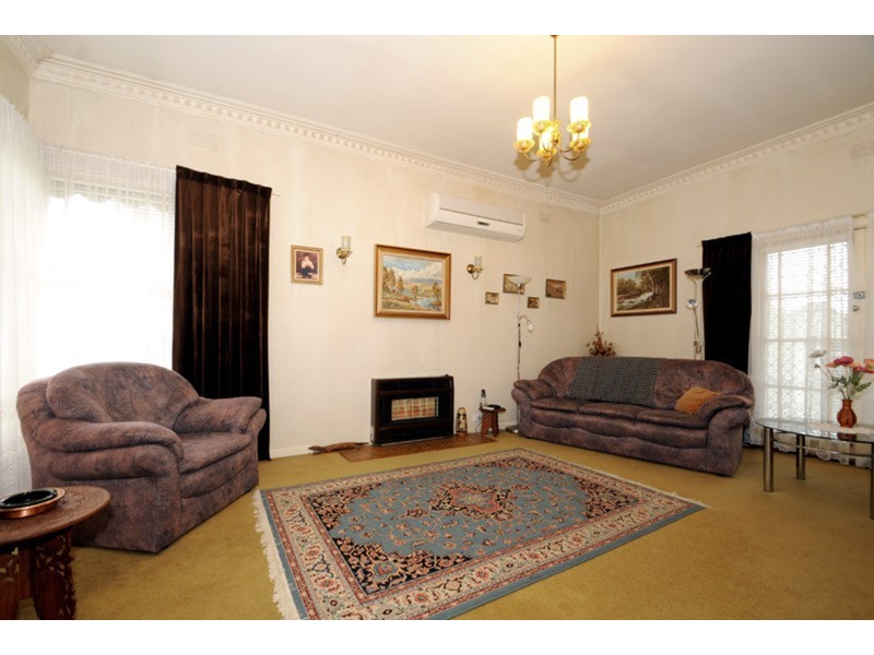 21 Woodvale  Road, Boronia VIC 3155