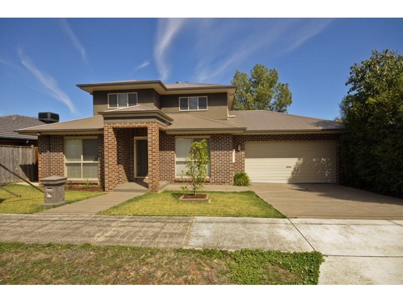 1A Pinnacle Avenue, Ferntree Gully VIC 3156