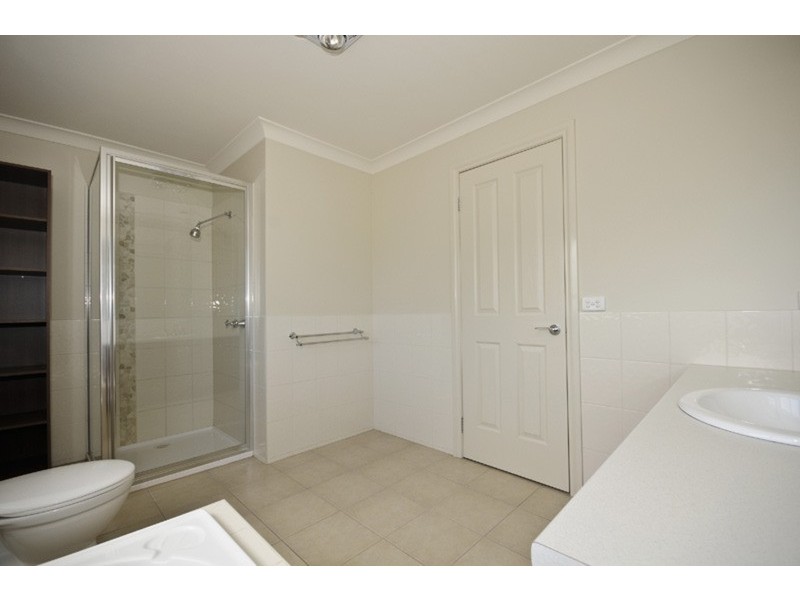 1A Pinnacle Avenue, Ferntree Gully VIC 3156