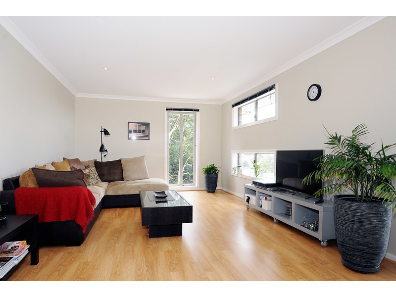 2/12 The Avenue, Ferntree Gully VIC 3156