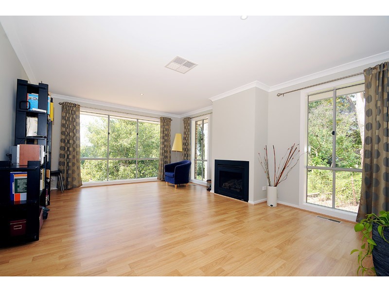 2/12 The Avenue, Ferntree Gully VIC 3156