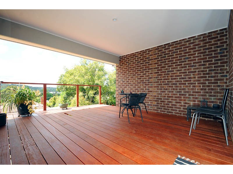 2/12 The Avenue, Ferntree Gully VIC 3156