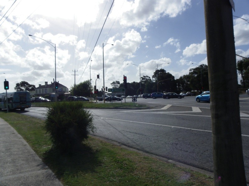 Shop 2 Mountain Gate Plaza, Ferntree Gully VIC 3156