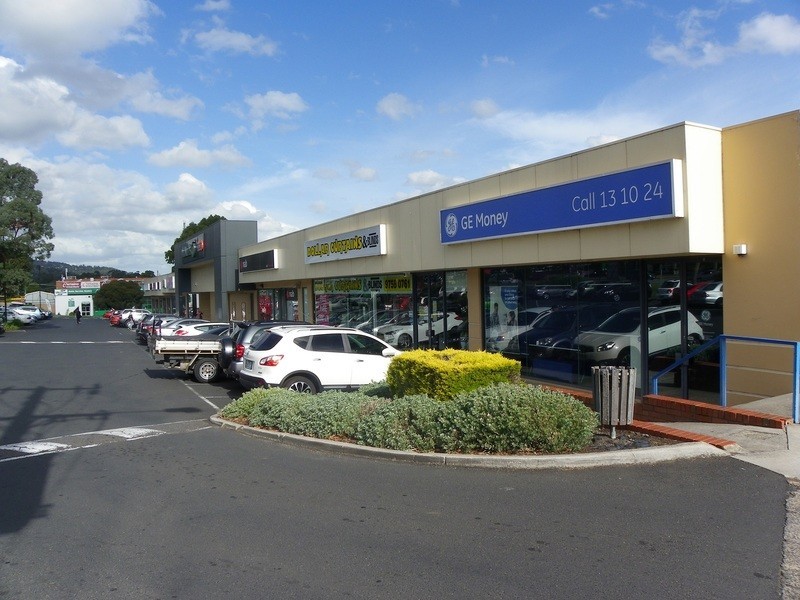 Shop 2 Mountain Gate Plaza, Ferntree Gully VIC 3156