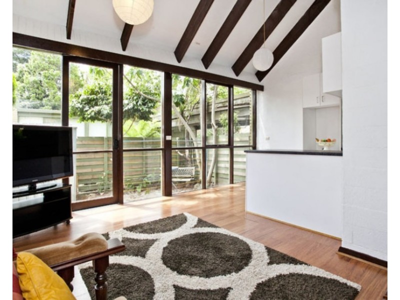 21/241 Canterbury Road, Bayswater North VIC 3153