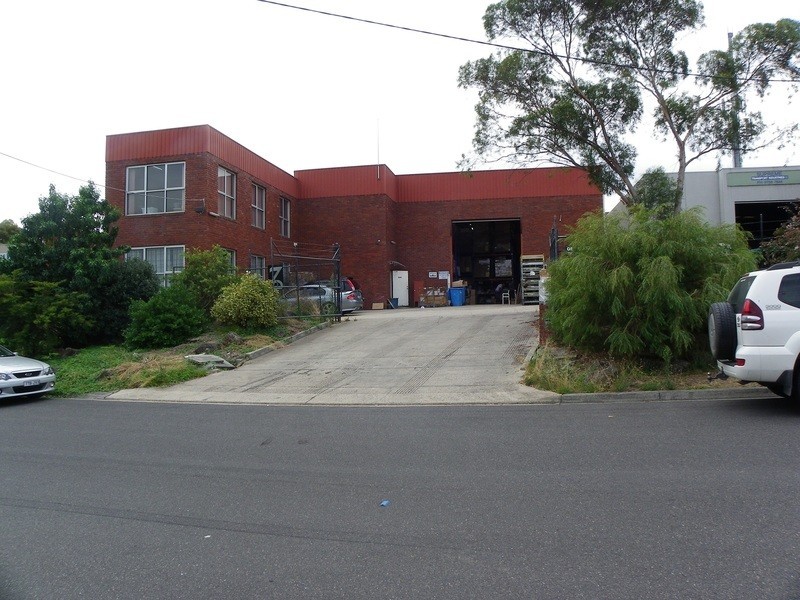 3 Amay Crescent, Ferntree Gully VIC 3156
