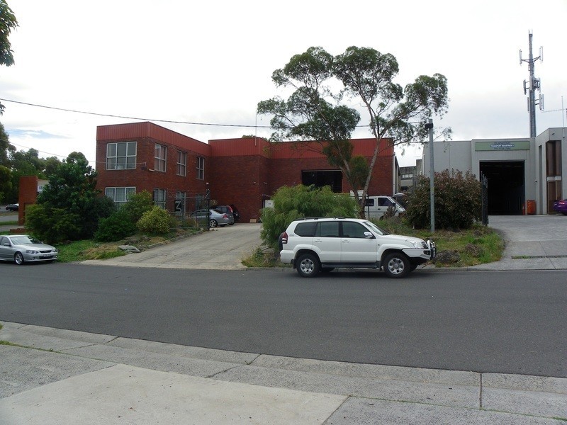 3 Amay Crescent, Ferntree Gully VIC 3156