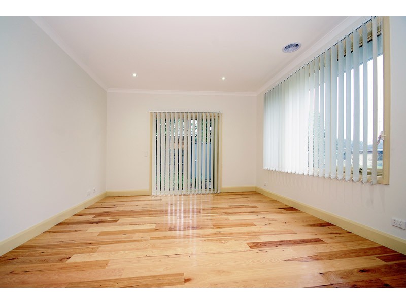 1/12 Grandview Grove, Bayswater VIC 3153