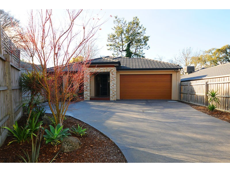 2/20 David Street, Knoxfield VIC 3180