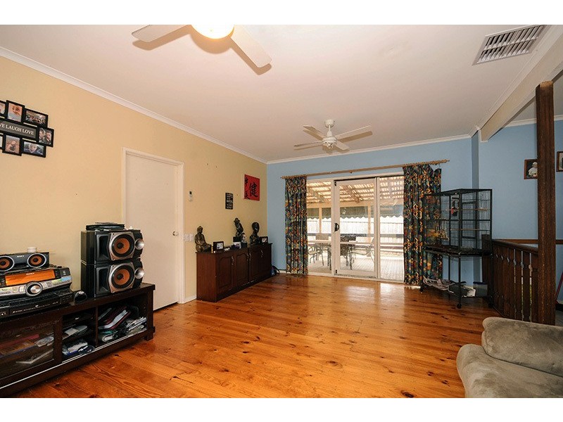 28 Chappell Drive, Wantirna South VIC 3152