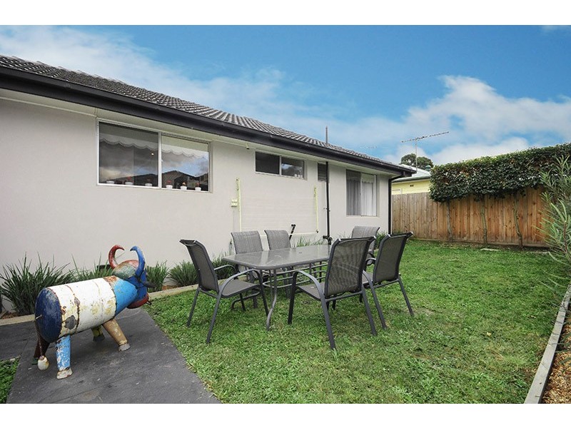 1/90 Rickards Avenue, Knoxfield VIC 3180