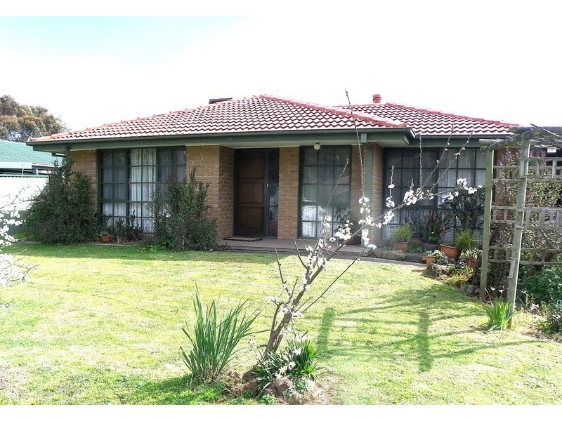 50 Bryden Drive, Ferntree Gully VIC 3156