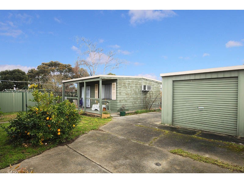 50 Bryden Drive, Ferntree Gully VIC 3156