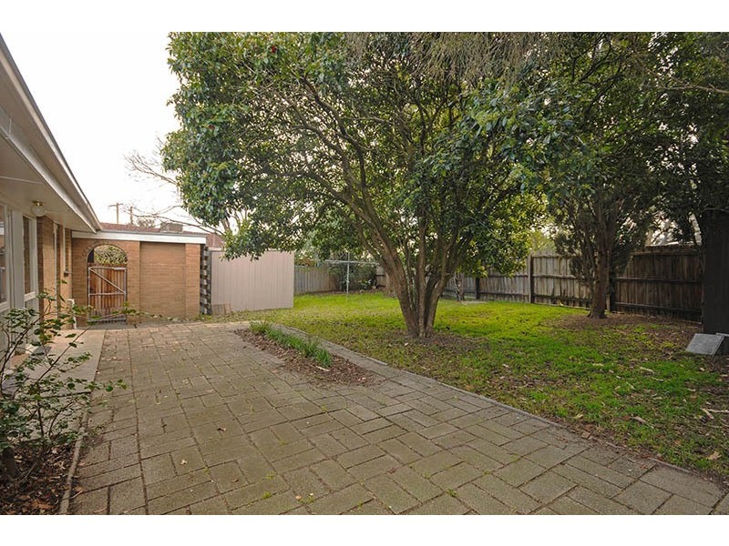 11 Griffith Street, Endeavour Hills VIC 3802