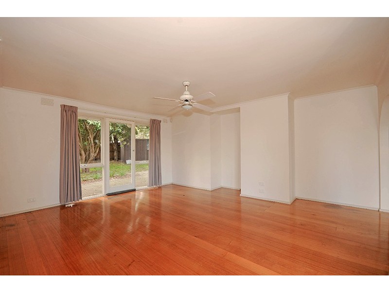 11 Griffith Street, Endeavour Hills VIC 3802