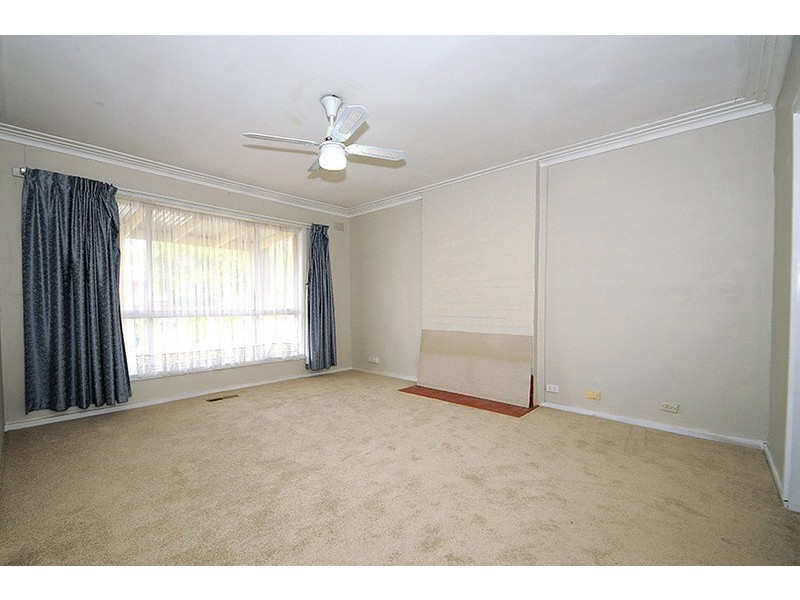 4 Lilac Street, Bayswater VIC 3153