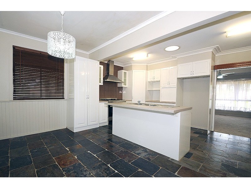 4 Lilac Street, Bayswater VIC 3153