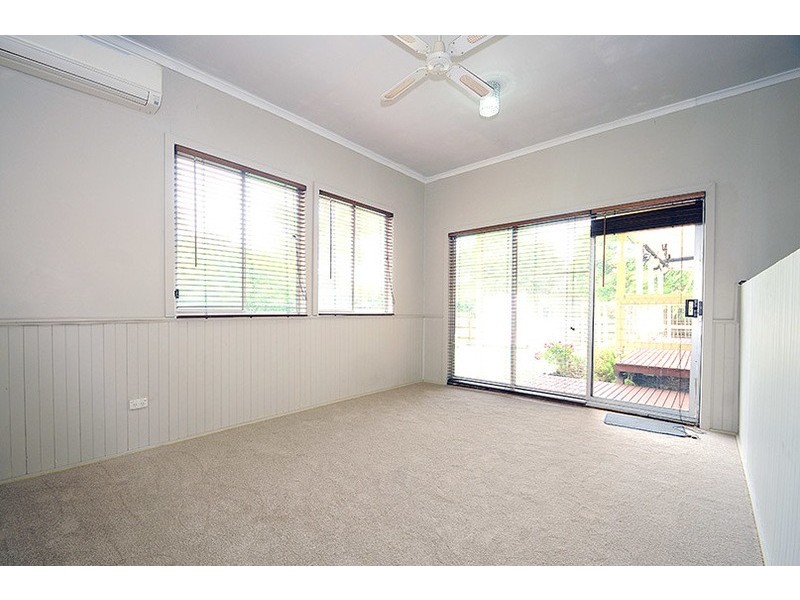 4 Lilac Street, Bayswater VIC 3153