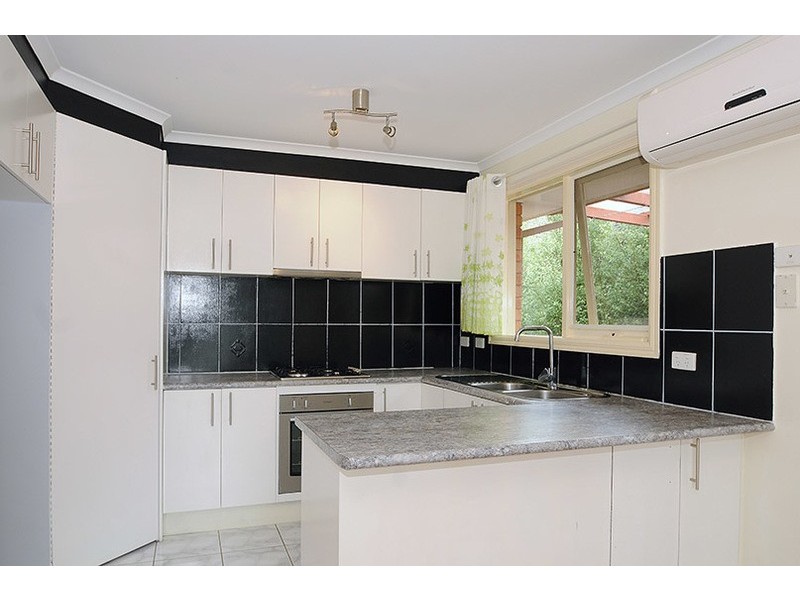 1/34 Sinclair Road, Bayswater VIC 3153