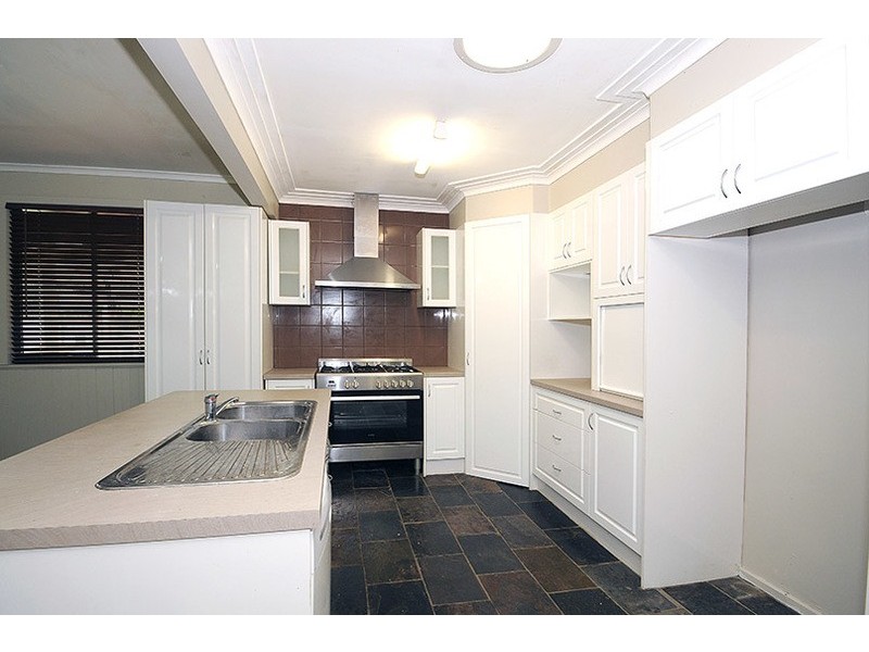 4 Lilac Street, Bayswater VIC 3153