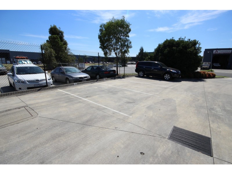 1/11 Isa Way, Boronia VIC 3155