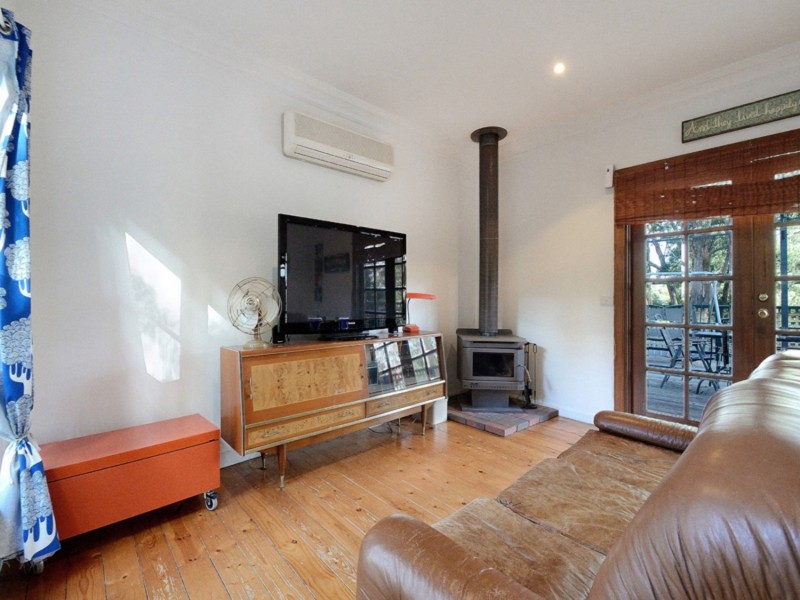 105 Alexander Avenue, Upwey VIC 3158