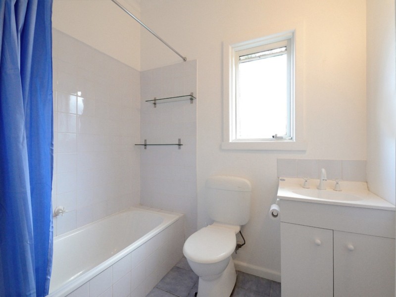 105 Alexander Avenue, Upwey VIC 3158