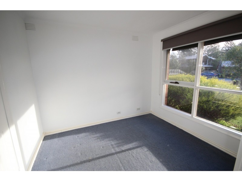 94 David Street North, Knoxfield VIC 3180