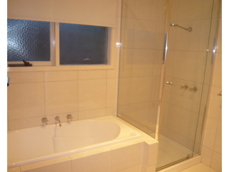 101 Cambden Park Parade, Ferntree Gully VIC 3156