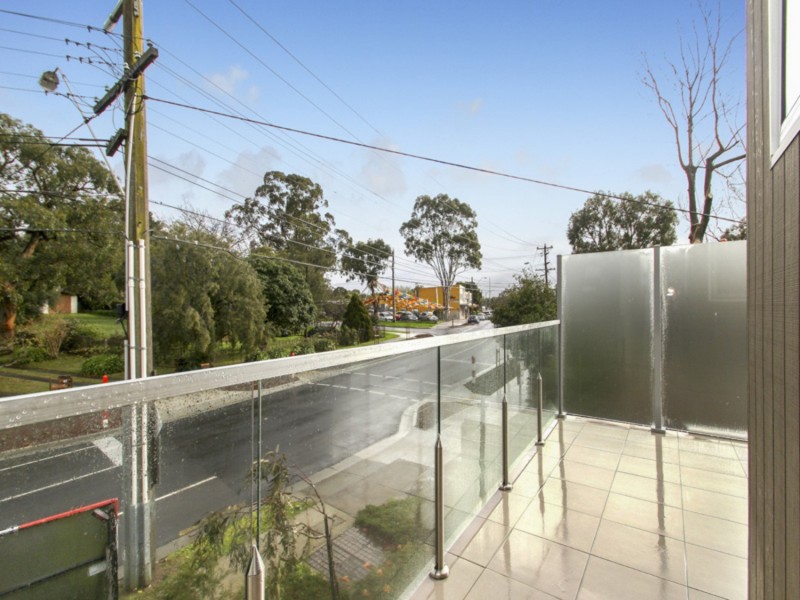 1/26 Station Street, Ferntree Gully VIC 3156