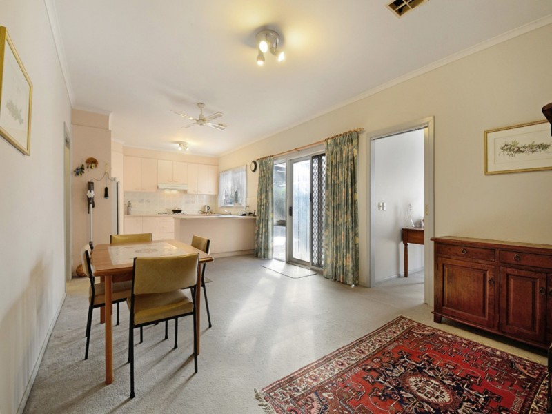 2 Leamon Court, Ferntree Gully VIC 3156