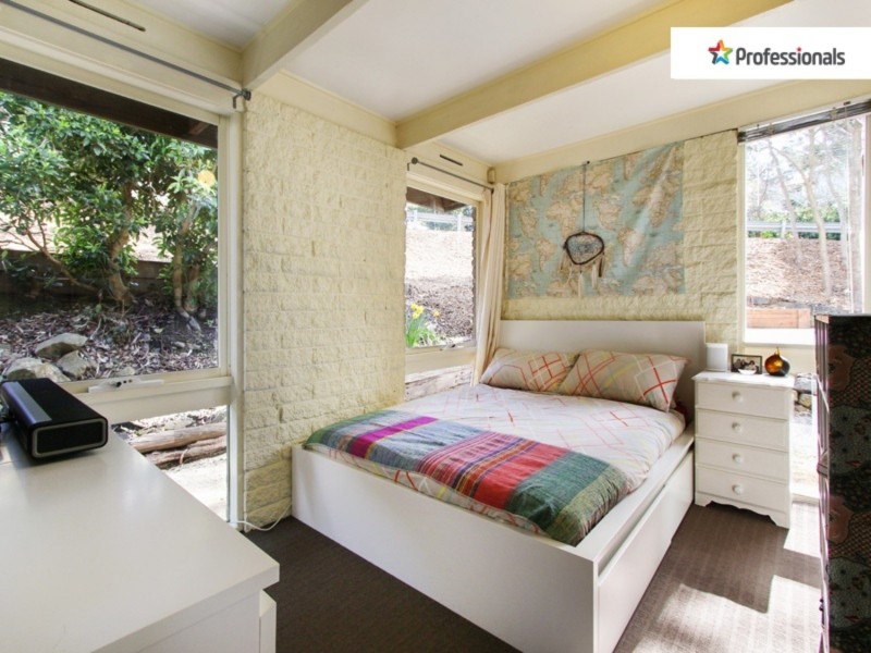 2 Belbrook Road, Upwey VIC 3158