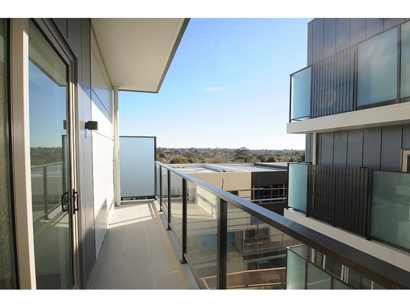 207/761 Station Street, Box Hill VIC 3128