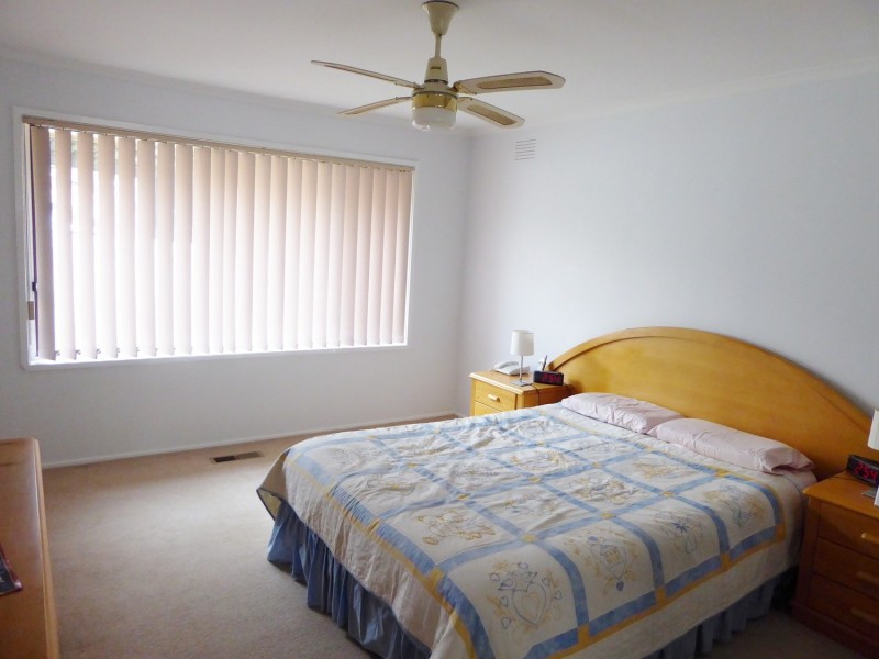 67 Bellara Drive, Mooroolbark VIC 3138
