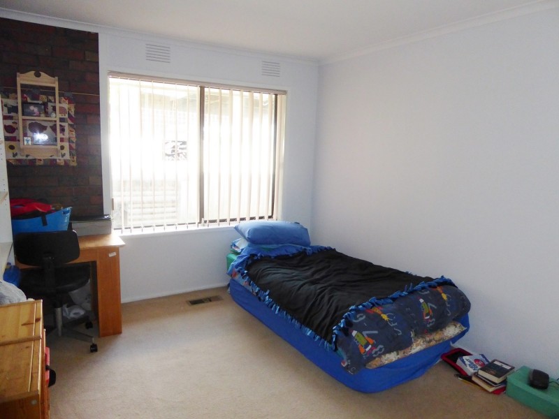 67 Bellara Drive, Mooroolbark VIC 3138