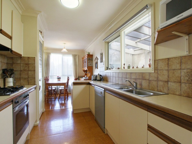 24 Gaydon Street, Ferntree Gully VIC 3156