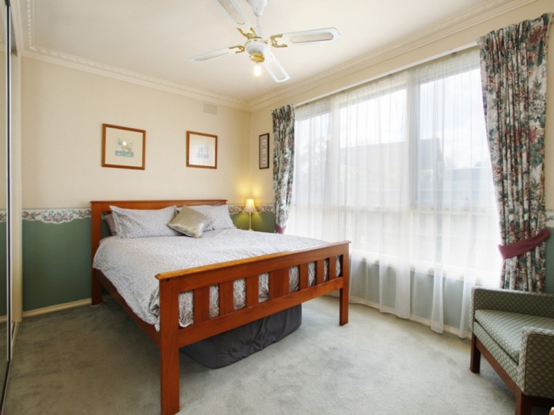 24 Gaydon Street, Ferntree Gully VIC 3156