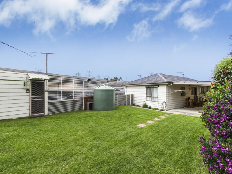 24 Gaydon Street, Ferntree Gully VIC 3156