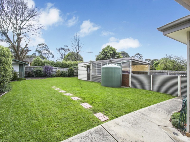 24 Gaydon Street, Ferntree Gully VIC 3156