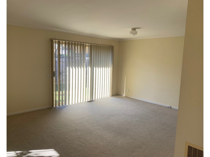 2/18 Elm Street, Bayswater VIC 3153