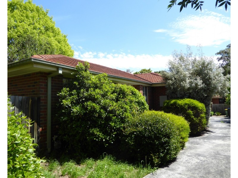 2/18 Elm Street, Bayswater VIC 3153