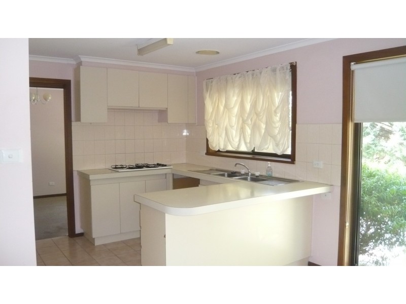 11/62 Bunnett Road, Knoxfield VIC 3180