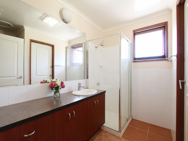 7 Wallace Road, Wantirna South VIC 3152