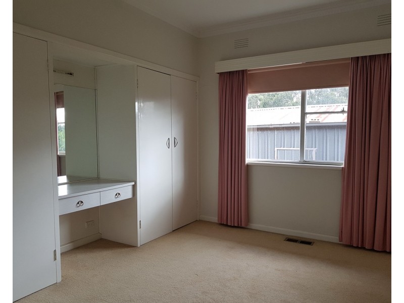 102 Adele Avenue, Ferntree Gully VIC 3156