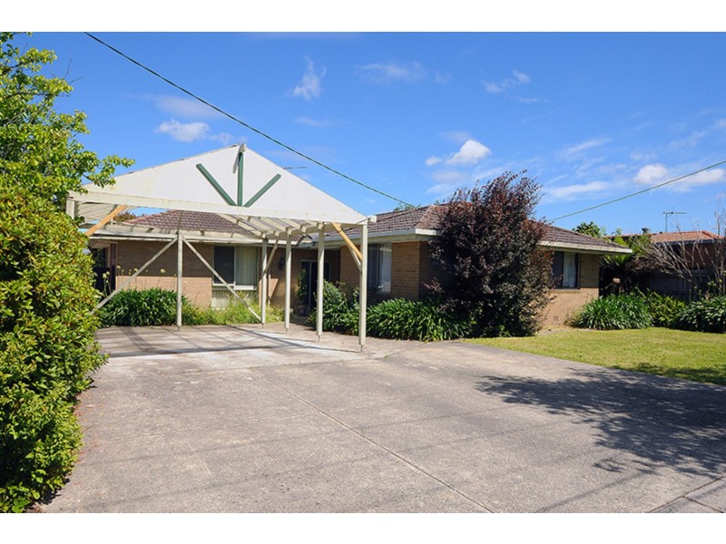 32 Drummond Crescent, Rowville VIC 3178